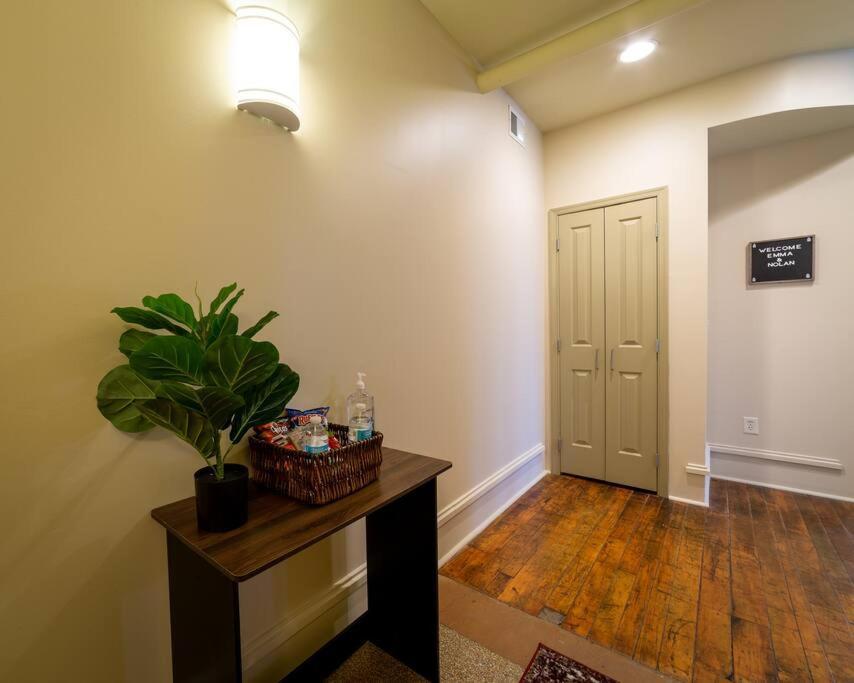 King Bed W/ Panoramic Views Of Dt! Apartamento Rochester Exterior foto