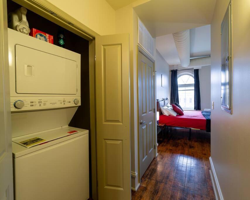 King Bed W/ Panoramic Views Of Dt! Apartamento Rochester Exterior foto